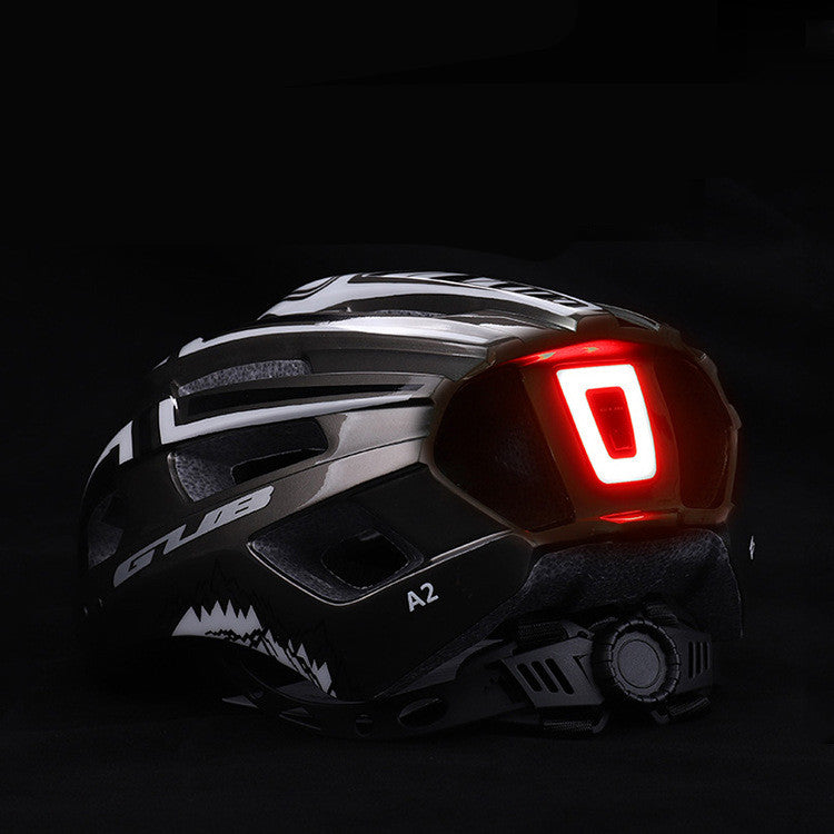 Kendu Helmet with USB Charging Tail Light